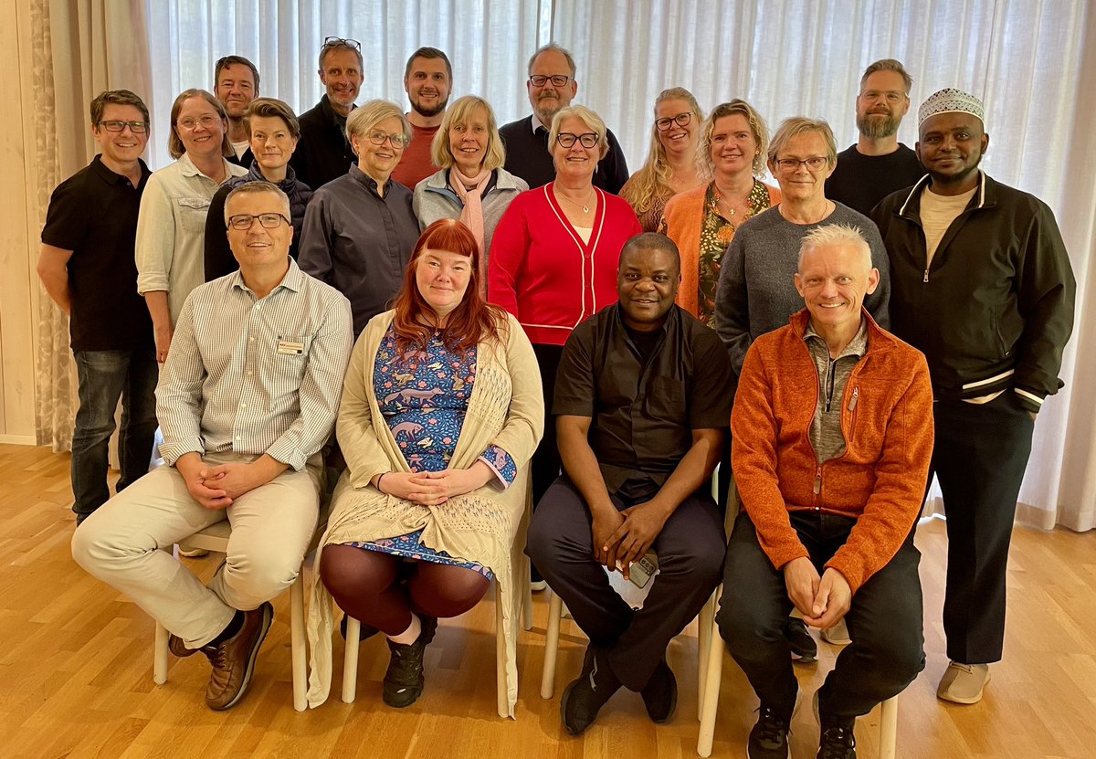 Sveriges kristna råd (@svkristnarad) on Twitter photo Vi har haft grundkurs för själavårdare i <a href="/Kriminalvarden/">Kriminalvården</a>. Vi har pratat om säkerhet, organisation, själavårdarens förhållningssätt i kriminalvården mm. Mycket vridande och vändande på olika scenarion, glada skratt och glädje över att få stå till tjänst i ett meningsfullt arbete. Vi har haft grundkurs för själavårdare i <a href="/Kriminalvarden/">Kriminalvården</a>. Vi har pratat om säkerhet, organisation, själavårdarens förhållningssätt i kriminalvården mm. Mycket vridande och vändande på olika scenarion, glada skratt och glädje över att få stå till tjänst i ett meningsfullt arbete.
