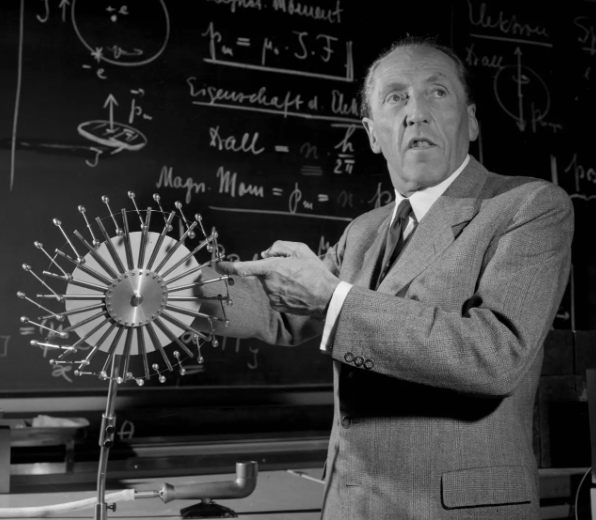 CHIPP_news (@chipp_news) on Twitter photo Happy birthday <a href="/CERN/">CERN</a> !
The Swiss representatives, A. Picot and Prof. Scherrer promoted Switzerland as host country. 🇨🇭shorturl.at/vAF12
#CERN70 <a href="/DPNC_Unige/">Particle Physics UniGe</a> <a href="/unibern/">Universität Bern</a> <a href="/UZH_ch/">Universität Zürich</a> <a href="/psich_de/">PSI Paul Scherrer Institut</a> <a href="/scnatCH/">SCNAT</a> <a href="/SBFI_CH/">SBFI SEFRI SERI</a> <a href="/ETH_en/">ETH Zurich</a> <a href="/EPFL_en/">EPFL</a>
<a href="/katharinamuell7/">katharina mueller</a> <a href="/hp_beck/">Hans Peter Beck</a> <a href="/UniBasel/">Universität Basel</a> @BjoernPenning Happy birthday <a href="/CERN/">CERN</a> !
The Swiss representatives, A. Picot and Prof. Scherrer promoted Switzerland as host country. 🇨🇭shorturl.at/vAF12
#CERN70 <a href="/DPNC_Unige/">Particle Physics UniGe</a> <a href="/unibern/">Universität Bern</a> <a href="/UZH_ch/">Universität Zürich</a> <a href="/psich_de/">PSI Paul Scherrer Institut</a> <a href="/scnatCH/">SCNAT</a> <a href="/SBFI_CH/">SBFI SEFRI SERI</a> <a href="/ETH_en/">ETH Zurich</a> <a href="/EPFL_en/">EPFL</a>
<a href="/katharinamuell7/">katharina mueller</a> <a href="/hp_beck/">Hans Peter Beck</a> <a href="/UniBasel/">Universität Basel</a> @BjoernPenning