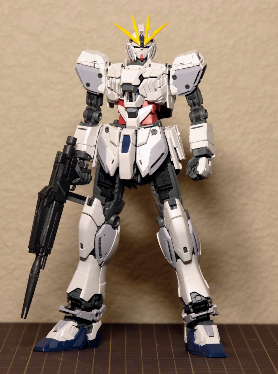 antondoga's tweet photo. MG Narrative Gundam Ver.Ka, let's get started ! https://t.co/oXYJQJPUPc