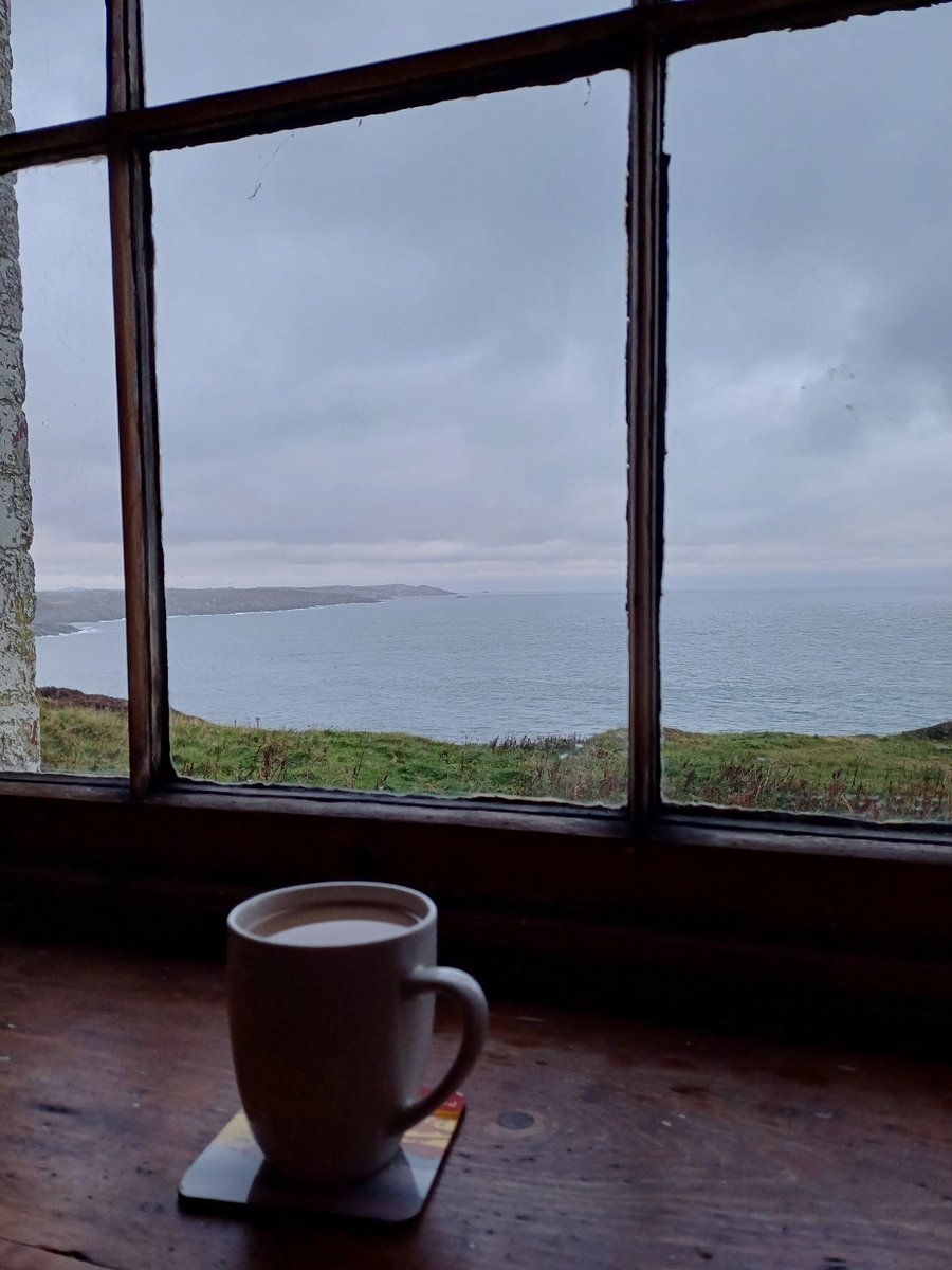 kendie's tweet photo. It's a bit wet this morning but I'm on sea watch with my coffee #pointlynas #Anglesey https://t.co/CTjSz2mkxH