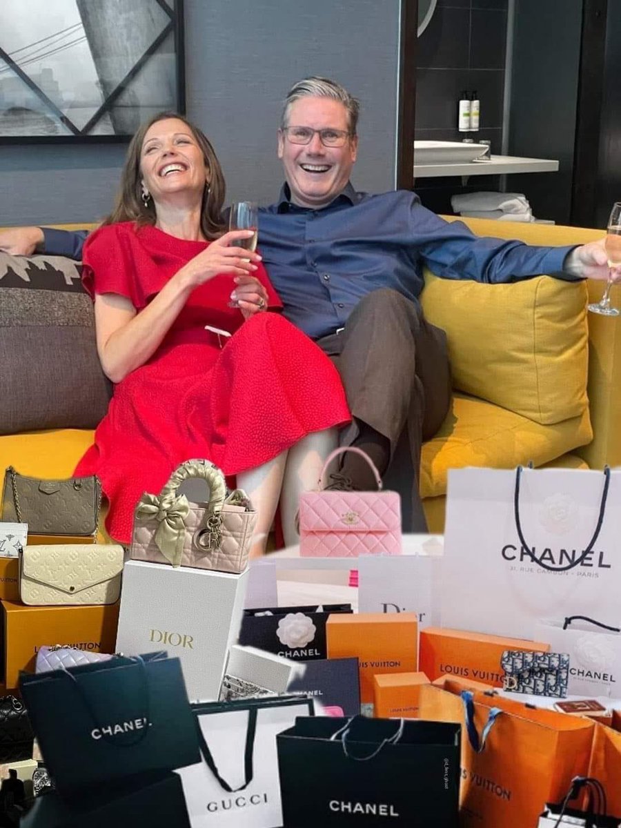 Andrew B 👁 tweet media