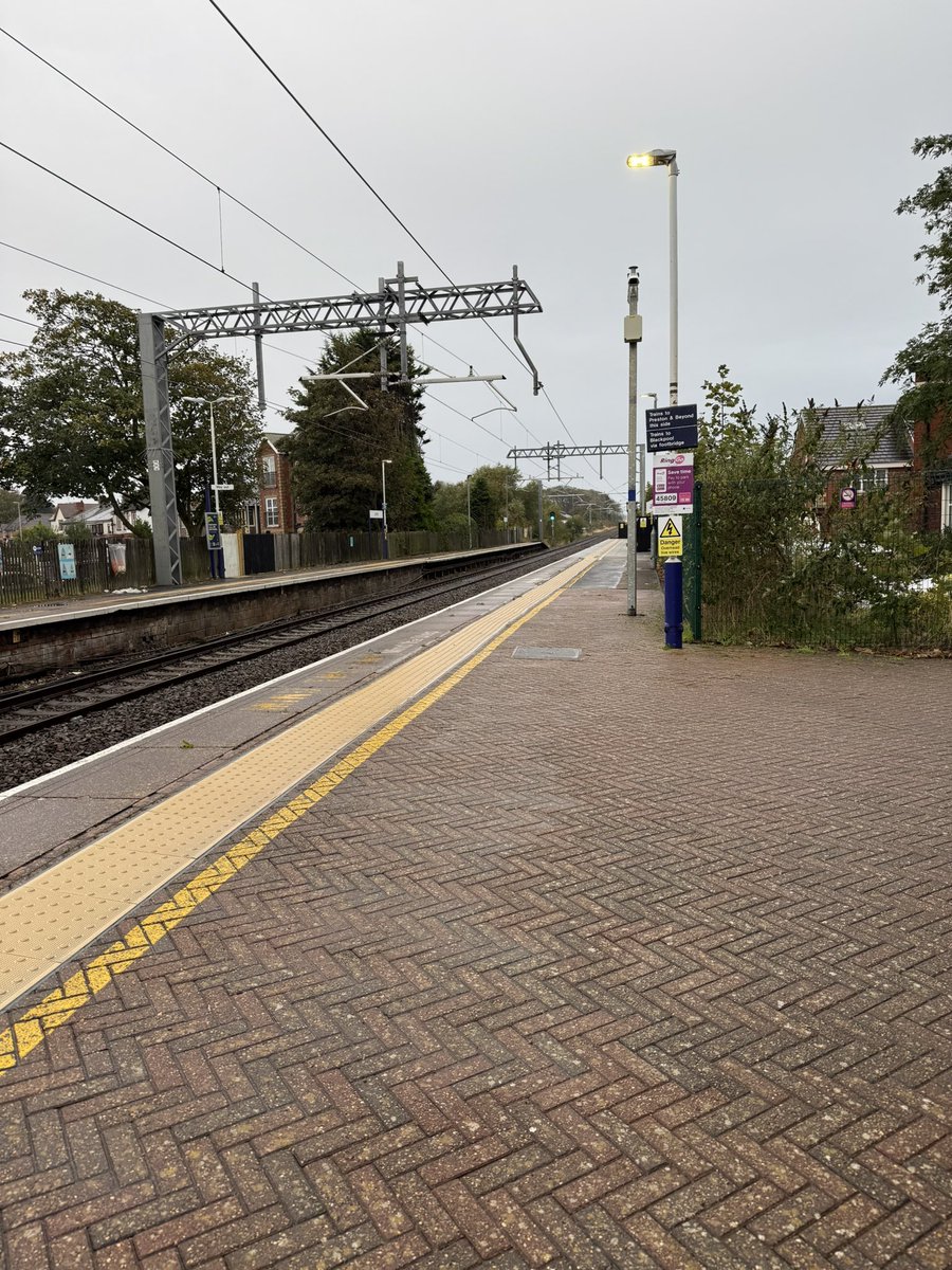 The Whalley Wine Shop (@whalleywineshop) on Twitter photo Last day of September and a wet start to another tasting in Manchester.
#GrapestHits with <a href="/MartaVineLtd/">Marta Vine</a> <a href="/NorthSouthWines/">North South Wines</a> @MorenoWines to name but a few!! Last day of September and a wet start to another tasting in Manchester.
#GrapestHits with <a href="/MartaVineLtd/">Marta Vine</a> <a href="/NorthSouthWines/">North South Wines</a> @MorenoWines to name but a few!!