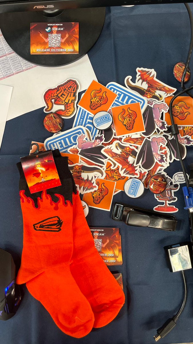 HellOfAnOffice's tweet photo. Gracias a @IndieDevDay por acogernos en su increíble evento y a todos los jugadores que se pasaron a probar nuestro juego! 🎮🔥

✨Recordamos, el 3 de Octubre publicamos en Steam!

#IndieDevDay #GameDev #IndieGames #Steam #releasedate https://t.co/hVr3dEHAEc