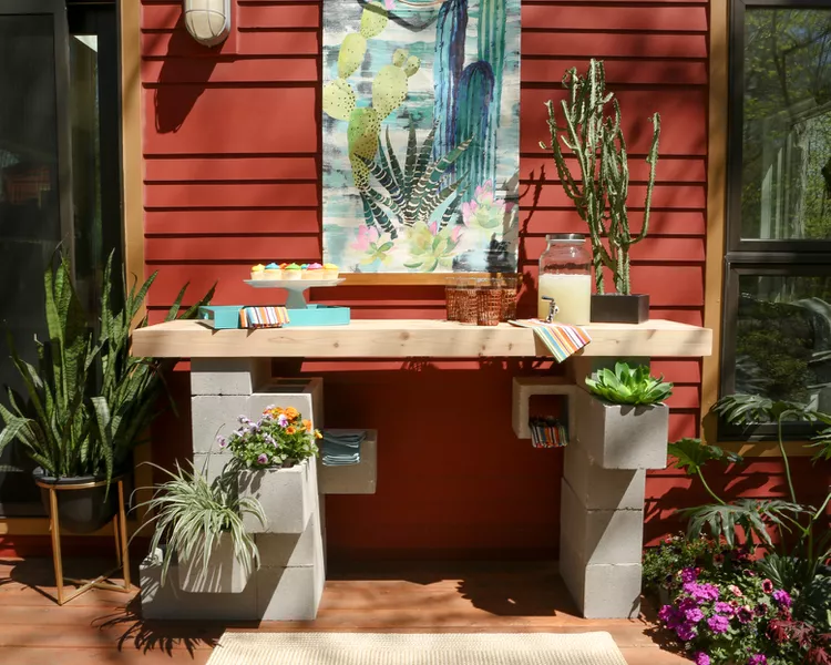 Check out these outdoor bar suggestions that are ideal for hosting gatherings 🏡:
👉lakehomes.site/3Wr1Zja 

📷Matthew Clark via BHG

#OutdoorBarIdeas #EntertainmentUpgrade #HostWithStyle #GatheringsMadeEasy #OutdoorLiving #HomeEntertaining #AlFrescoDining #BackyardBar