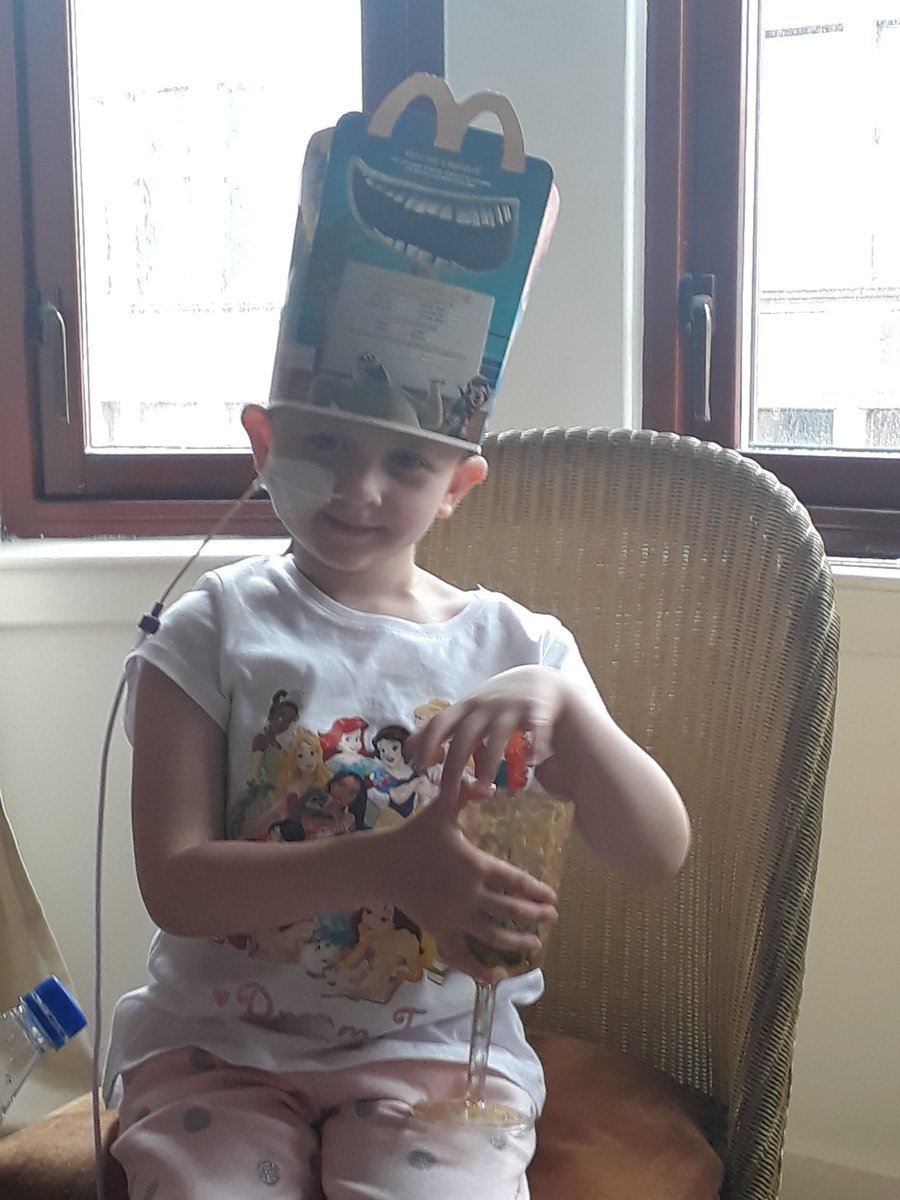 RosieVeronica&Mum tweet media