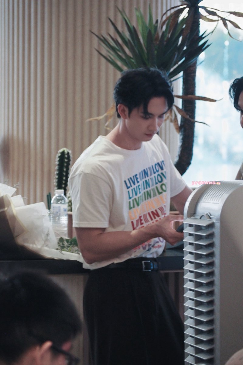 praewwa_typ's tweet photo. 29.09.67 #LiveInLoveTheSeriesFinalEP
ชอบรูปสองมากก เพราะพี่หล่อ
@boatload_napat #BoatNapat #Boatload
#LiveInLoveTheSeries https://t.co/vWq49ClcO2