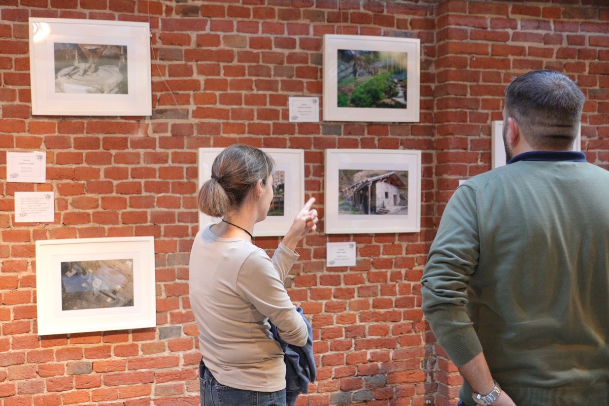 Festivalinnova7's tweet image. A Settimo si è svolta la Notte Europea delle Ricercatrici e Ricercatori 💫
Piazza della Libertà è diventata un laboratorio a cielo aperto grazie agli enti del territorio attivi nella ricerca scientifica e in Ecomuseo hanno aperto al pubblico due nuove esposizioni
 #UNIGHTproject