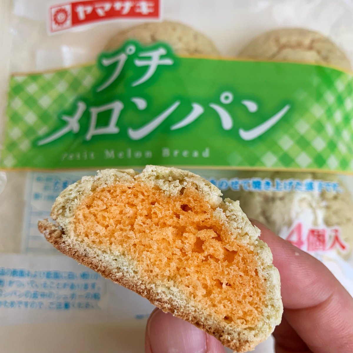 山崎製パン「プチメロンパン」 新商品（再販）、去年も秋頃発売され