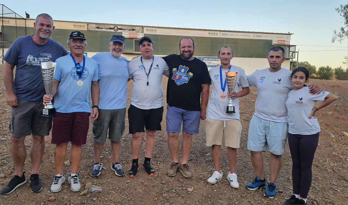 RealFedeColomb's tweet photo. Final Derby Costa del Sol

Fotografia
Ante Filipovic delegado FCI, D. Pedro Blanco Presidente RFCE, D. Sergio Delgado Organizador, D. Miguel Soto Presidente del CND, AMG Race Pigeon 2 Clasificado y Predisteanu - Cosmin - Ionut 3 Clasificado
#Derby #campeonato https://t.co/ykFOEZAYUY