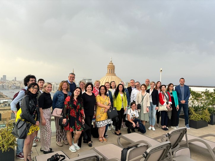 The third newsletter of the Interreg Europe DETOCS project is now available!

This edition highlights key activities from March to May 2023, focusing on decarbonizing the tourism industry post-COVID-19.

🔗 Download the full newsletter via our website: interregeurope.eu/news-and-event…