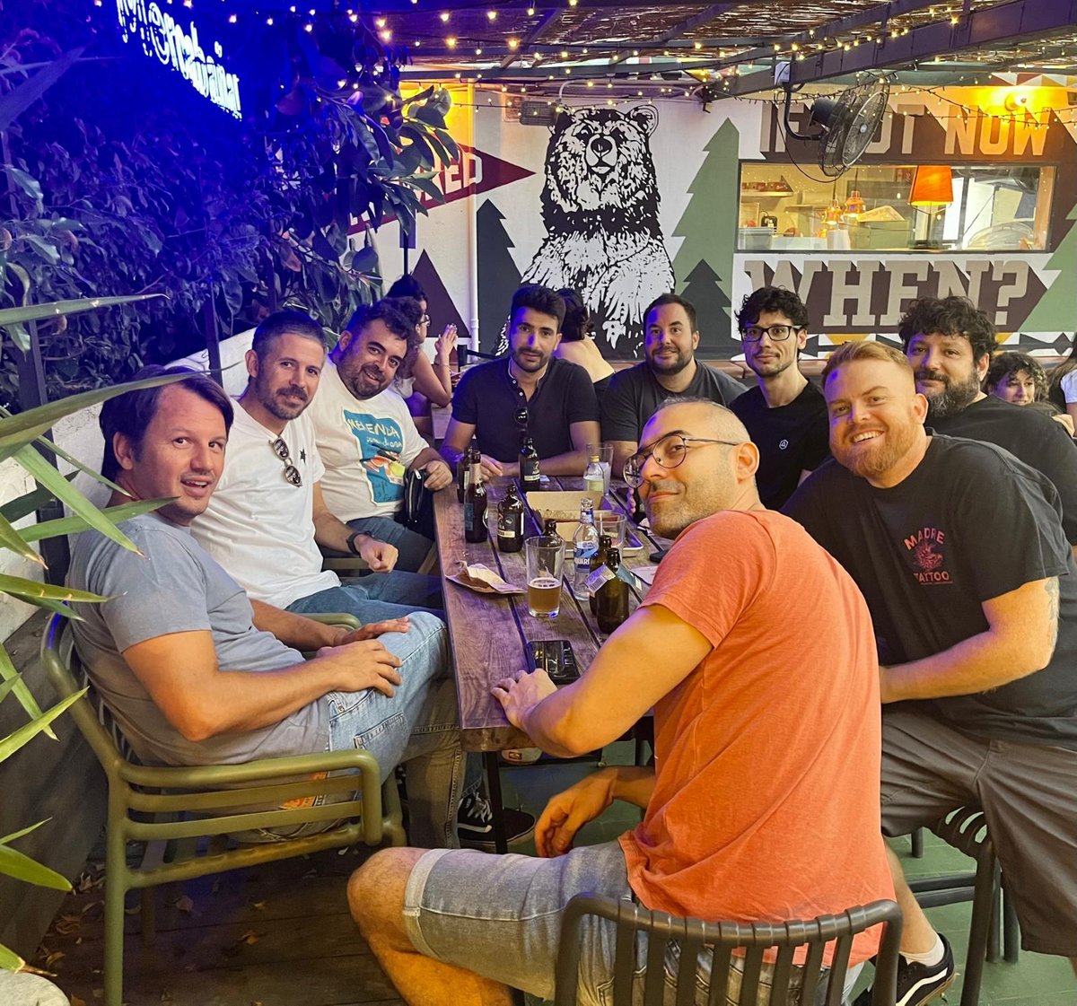 secture_com's tweet photo. Cuando nuestra Secture Crew🏴☠️ anda suelta por la ciudad, ¡puede pasar de todo!😱
#secturecrew #secture https://t.co/SWrORrDEPx