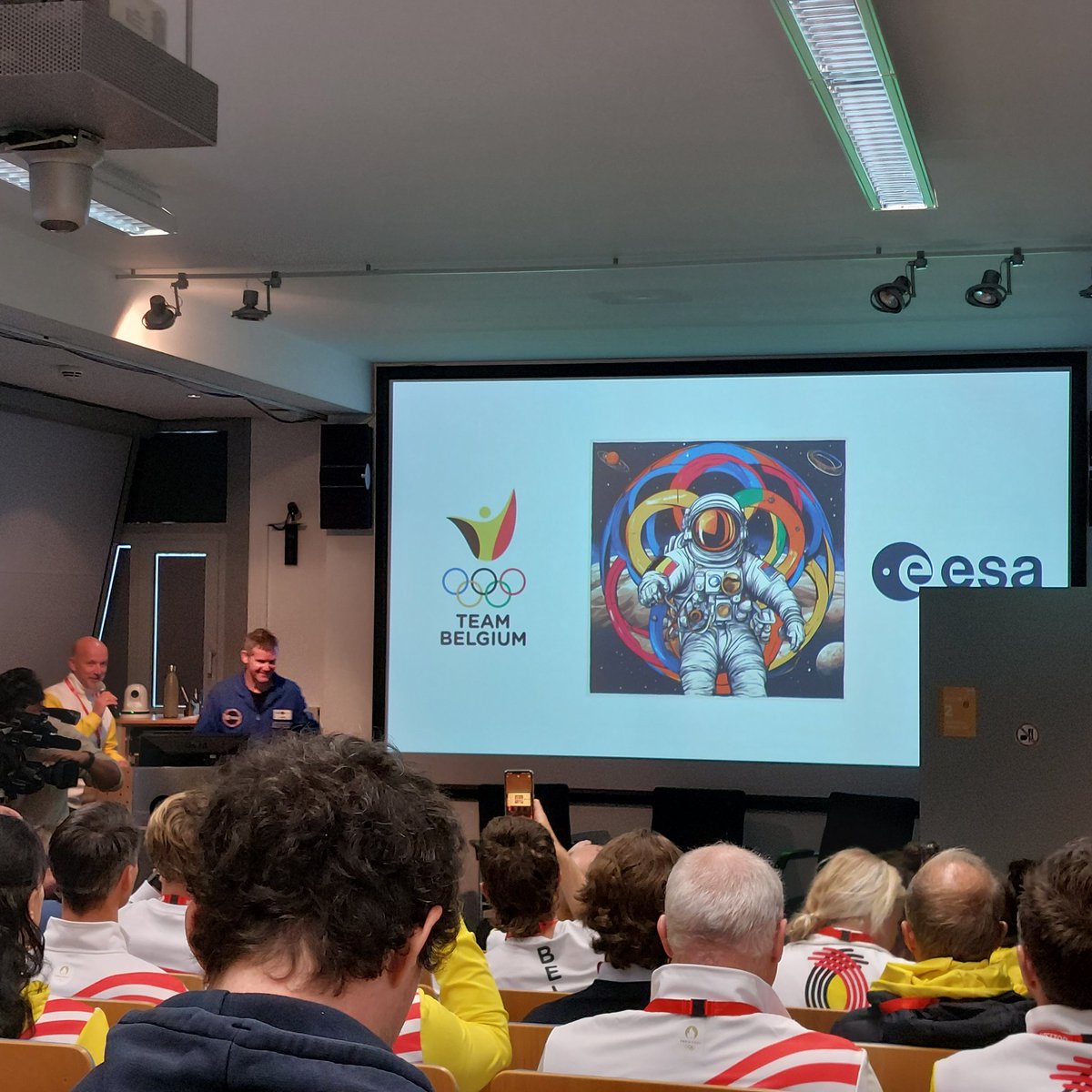 Gav_physiol's tweet image. Today we welcomed a delegation of Belgian Olympic and Paralympic support staff and athletes to discuss skill acquisition, performance monitoring, and preparing for peak performance in both sport and space!