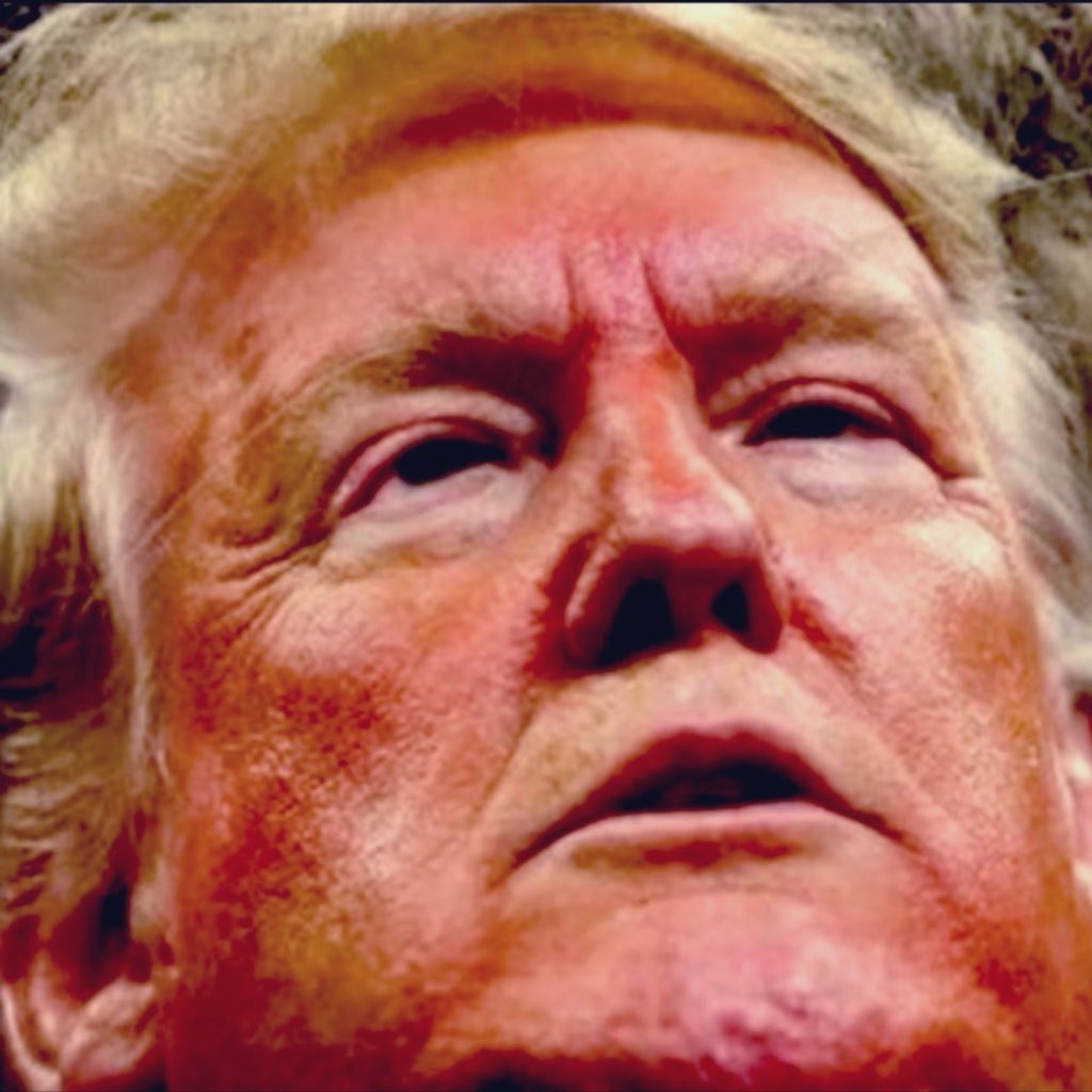 BobbyLWesson's tweet photo. @isawwhatudid_ @apathetic_NY @SparksN123 What a disgusting thing to say. I think you meant to say people donated who did NOT have to blow the old stinky orange guy, and his itty bitty tiny stinky weiner. #TrumpIsGross #TrumpIsALoser https://t.co/o4psXp7OnN