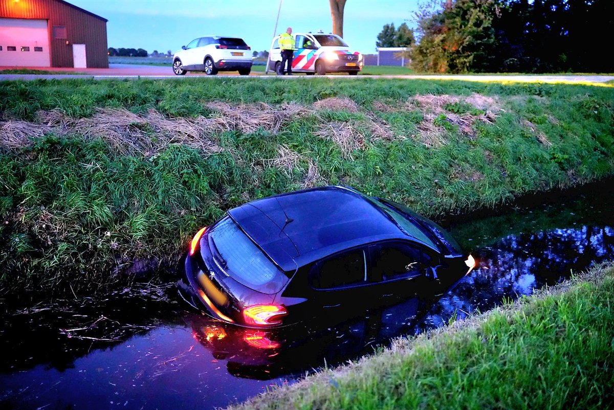 GLOCALmedia112's tweet image. Auto te water Warmenhuizen... 
We waren er bij!  noordhollandsdagblad.nl/regio/noordkop… 

#glocalmedia #prio1 #schagen