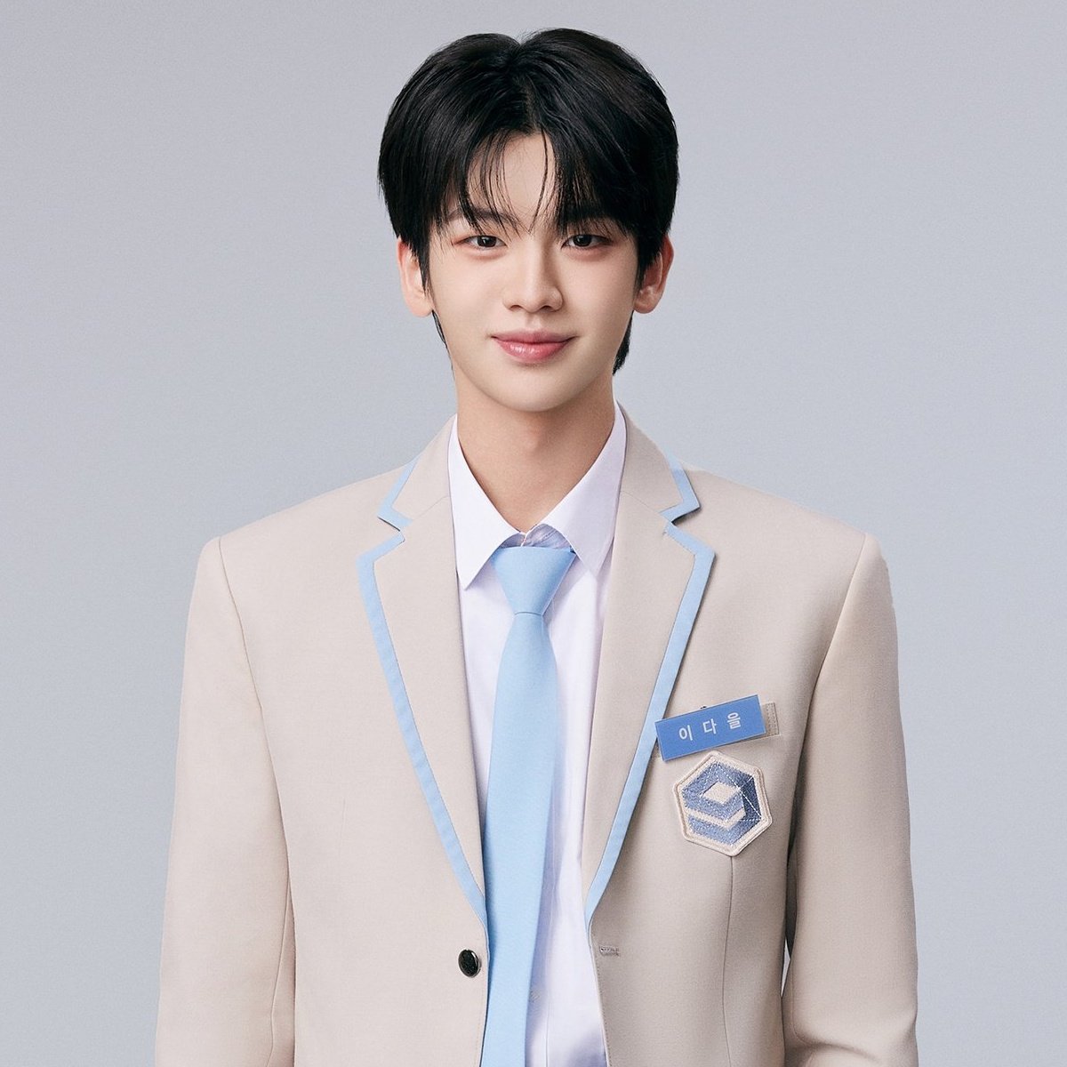 daeulfeed's tweet photo. HE'S BACK !! 😭

#starlightboys #이다을 #leedaeul #daeul https://t.co/yJ6JZhjBig