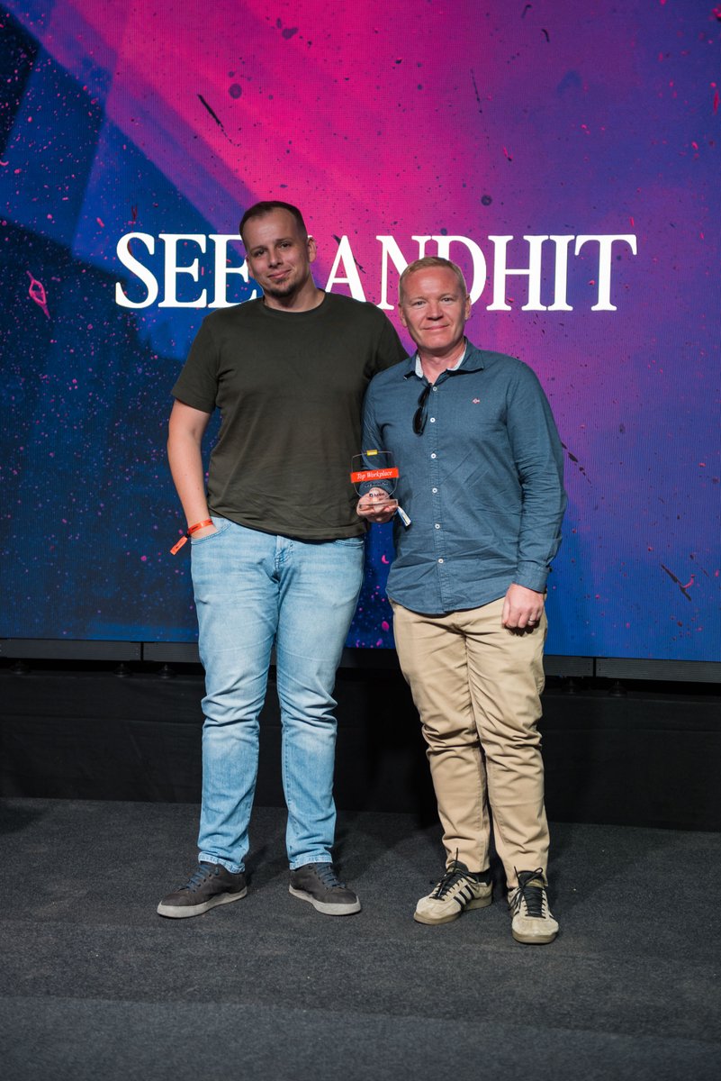 SeekandHit.com tweet media