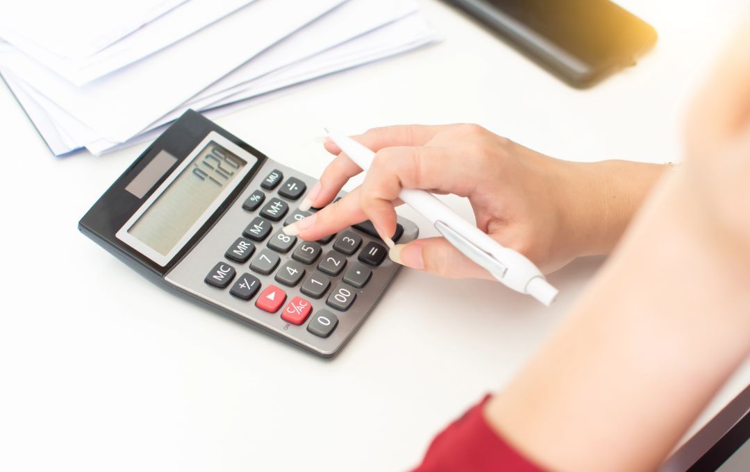 PaulcoeLimited's tweet image. Regular reconciliation of accounts prevents discrepancies and ensures accuracy. 📊 Need help setting up a routine? Get in touch on our website for expert support. #BookkeepingEssentials
👉🏻buff.ly/3Rmy0Hf