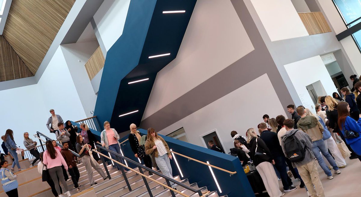 It’s officially the first day of term 🎉📚 we hope you all have a great semester!