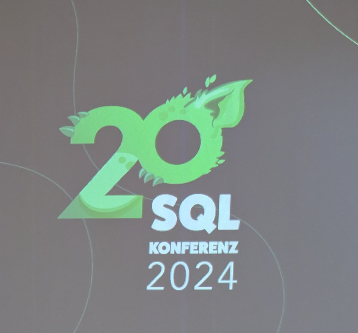 Mögen die Spiele beginnen 

#sqlkonferenz2024
#sqlpass