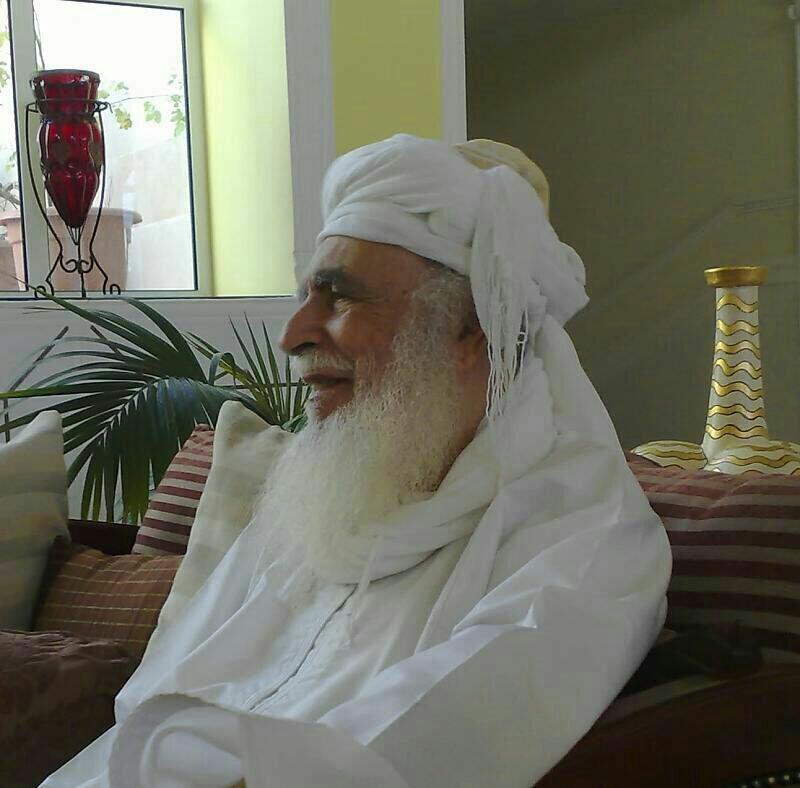 لئن وقف الدمعُ الذي كان جاريًا

لَثمّ أمورٌ.. ما لهن وقوف

#سلطنة_عمان 

#الشيخ_سعيد_الحارثي