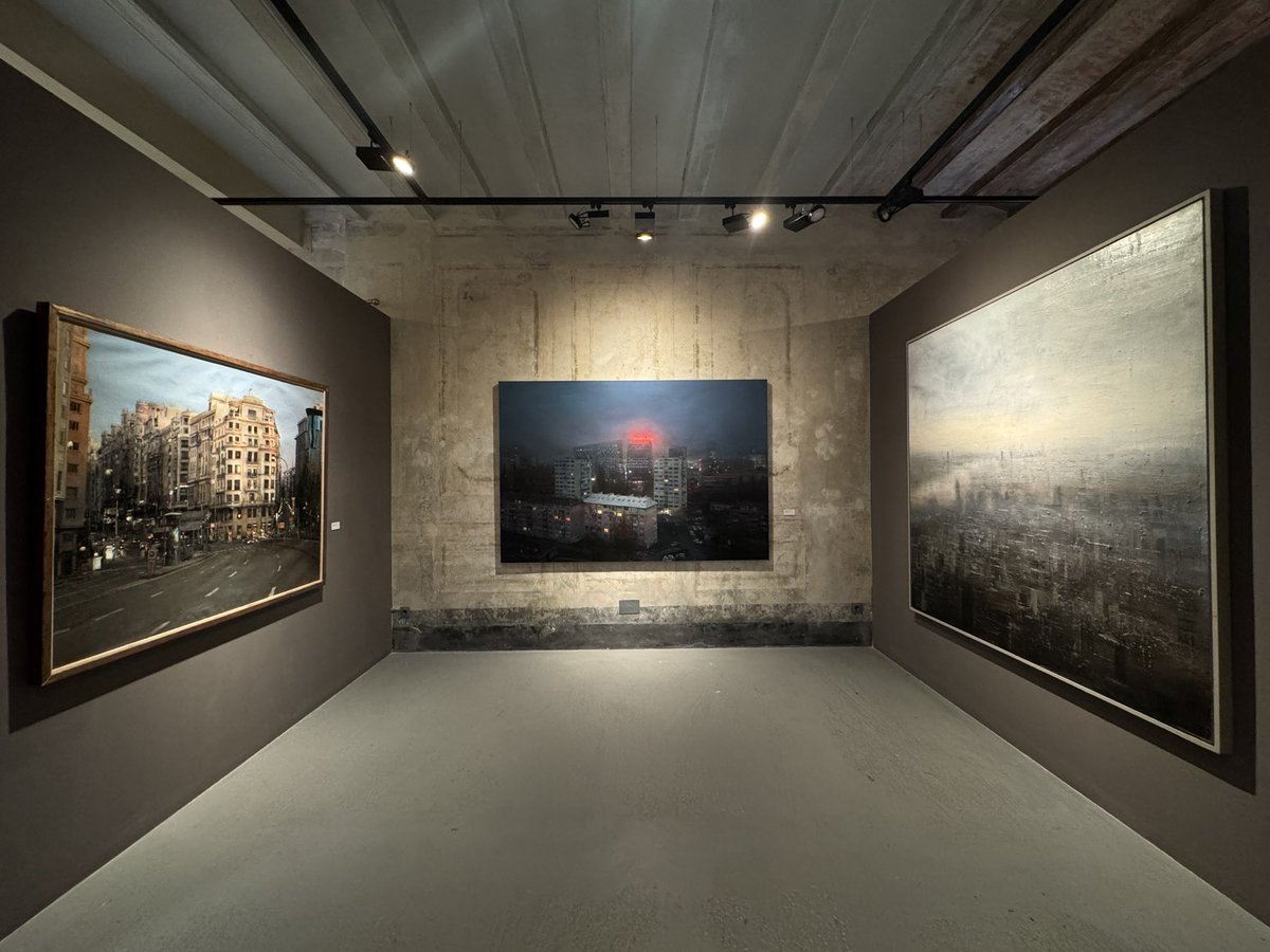 Miriam Escofet Artist tweet media