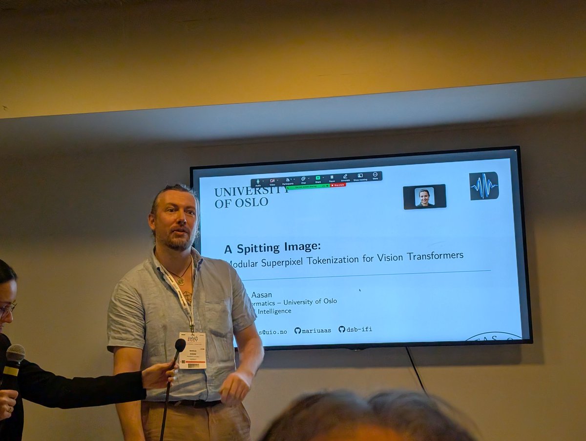 adn_twitts's tweet photo. Marius starting his first (of many 🤞) oral at #MELEX @eccvconf https://t.co/RhuvHeZXKq