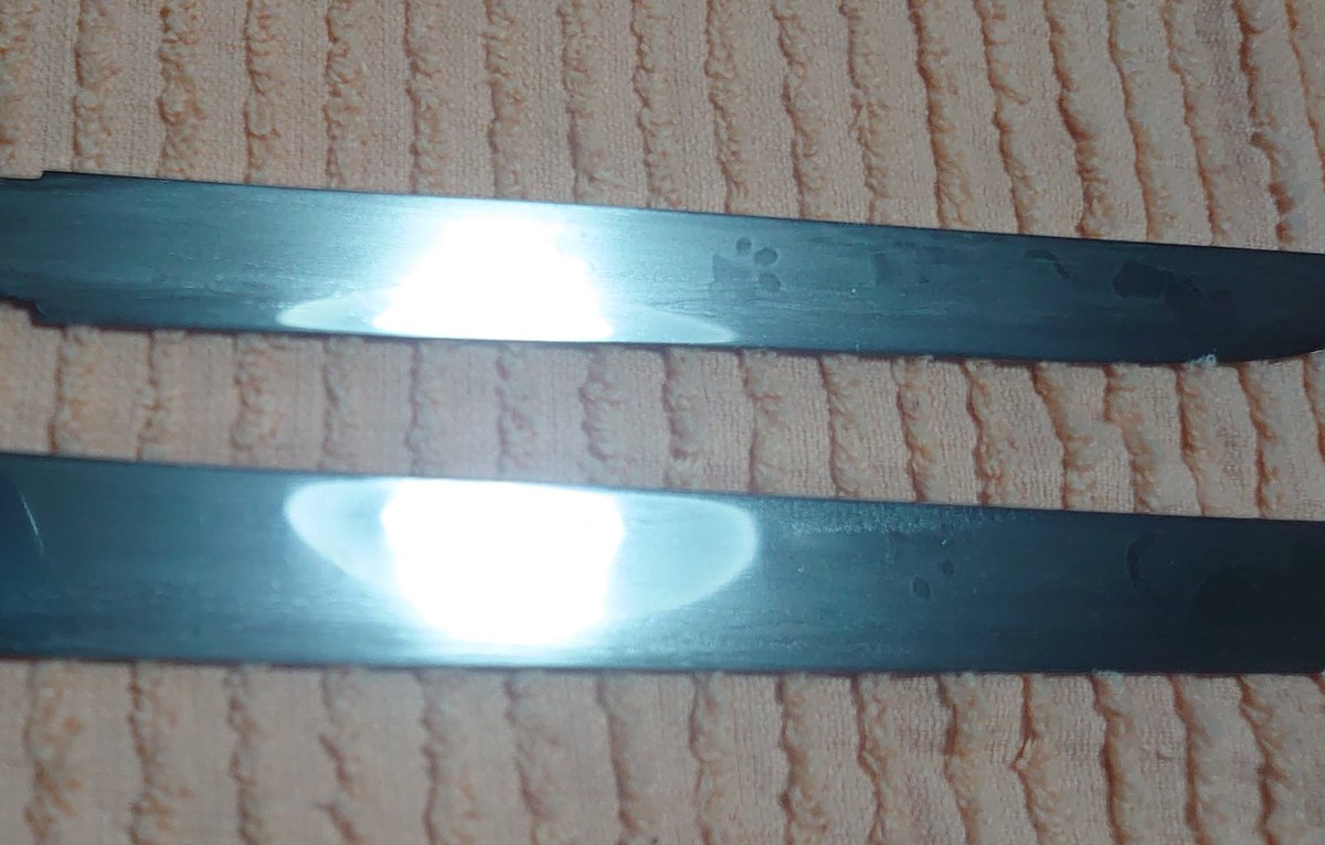 forgingkatana's tweet photo. .　ｲﾔｯｯﾎｫｫｫｵｵｫｵｳ!
　猫短刀二本売れたああああ！！
＊　　+　　 　巛＼
　　　　　　 　〒｜ +
　　　+　　。.｜｜
　＊　　 +　   　/ /
　　　 ∧＿∧    / /
　　　(´∀｀　/ /　+
　　　/~　　　｜
　　 /ュﾍ　　 ｜＊
　+ (＿〕)　　｜
ｶﾞﾀﾝ　　/　　 ｜　 + https://t.co/K4fiBPUzgC