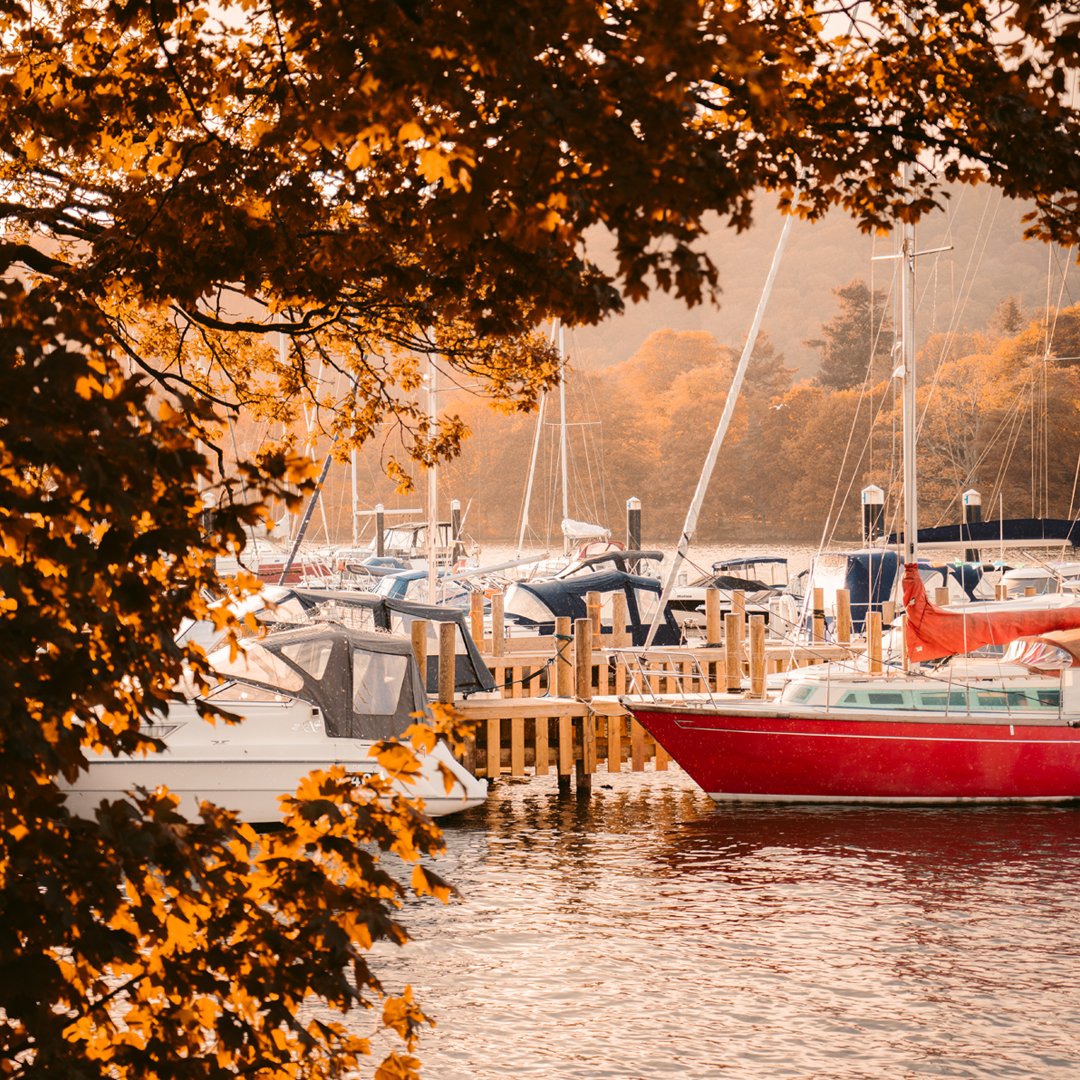 Nothing quite like the autumn sailing 🍁