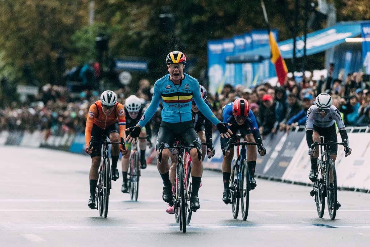 Lotte Kopecky tweet media