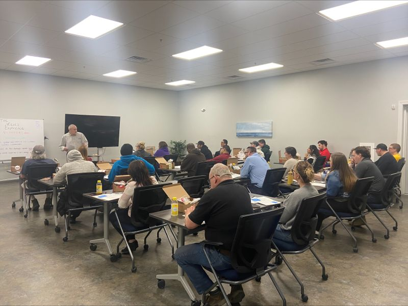 LevisBuildComp's tweet image. Last day of September Lunch and Learn! Thanks to Steve from the Hess Agency for educating our staff about life insurance! ⭐✅ #LunchAndLearn #LifeInsuranceEducation