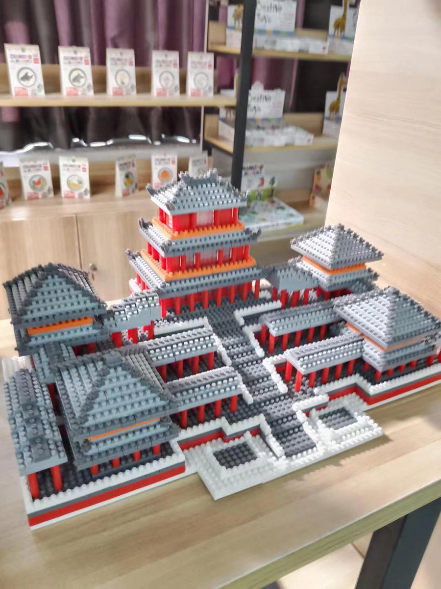 YirunB's tweet photo. Enjoying the mini blocks of Chinese style classical architecture...
To celebrate the upcoming birthday of our motherland!
https://t.co/r9c0wDwpsG
#MiniBlocks #nanoblocks #legobricks #buildingblocks #manufacturing #nationalday https://t.co/4l3kcf23Zu