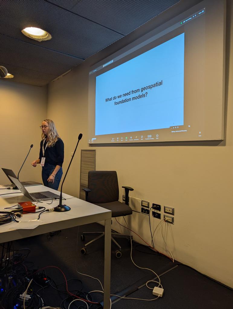 Sara Beery tweet media