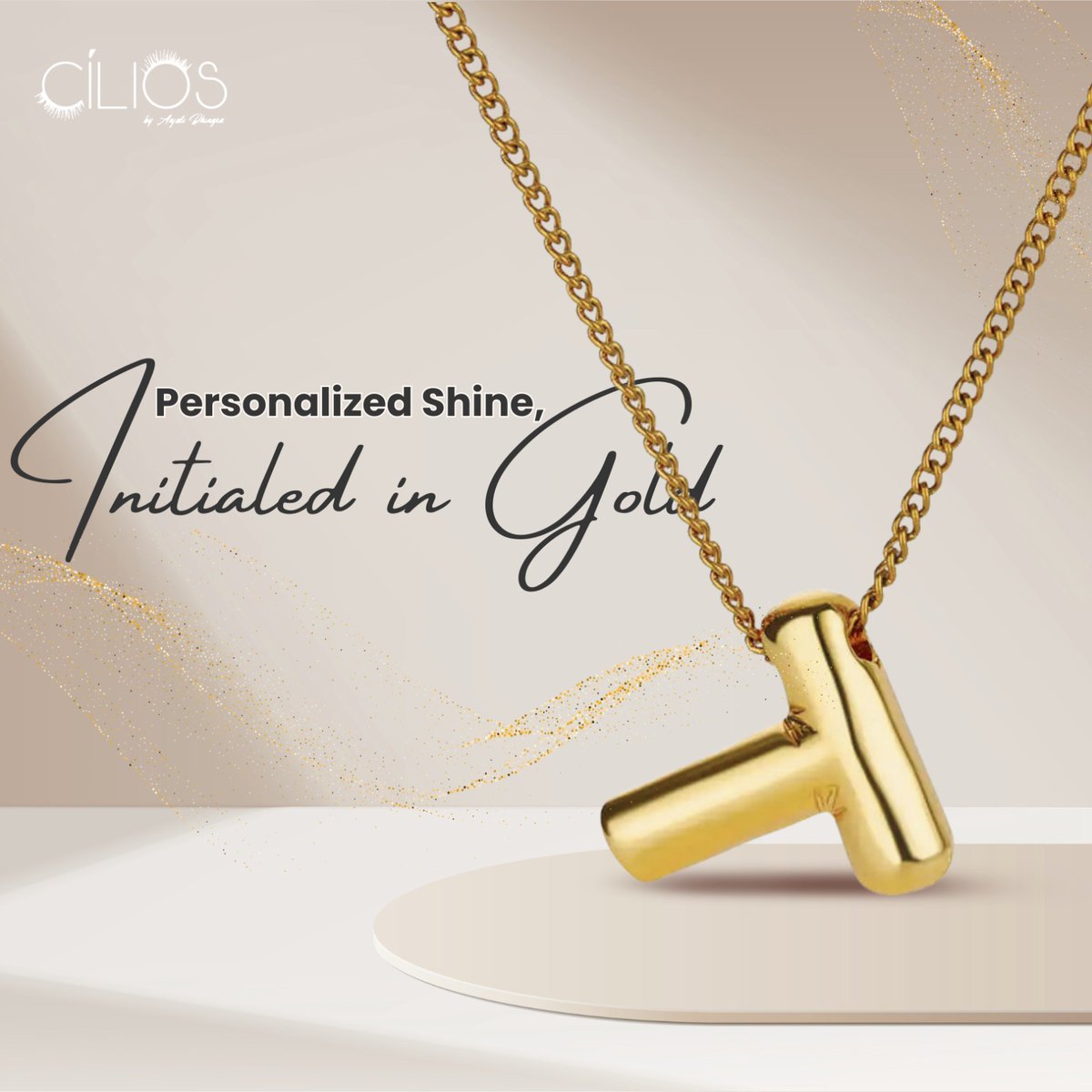 CiliosOfficial's tweet image. Make it personal with our stunning Initial Pendant Necklace! ✨ Whether it's your own initial or someone special’s, this timeless piece adds a chic touch to any outfit. 

#Cilios #InitialPendant #PersonalizedJewelry #EverydayElegance #ChicStyle #MinimalistJewelry #TimelessPiece