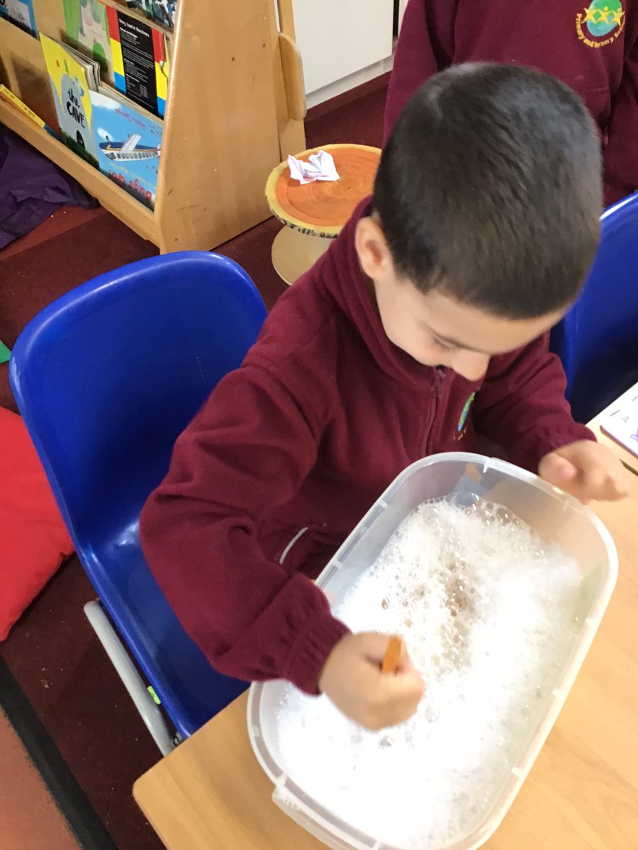 Reception @ South Camberley Primary tweet media