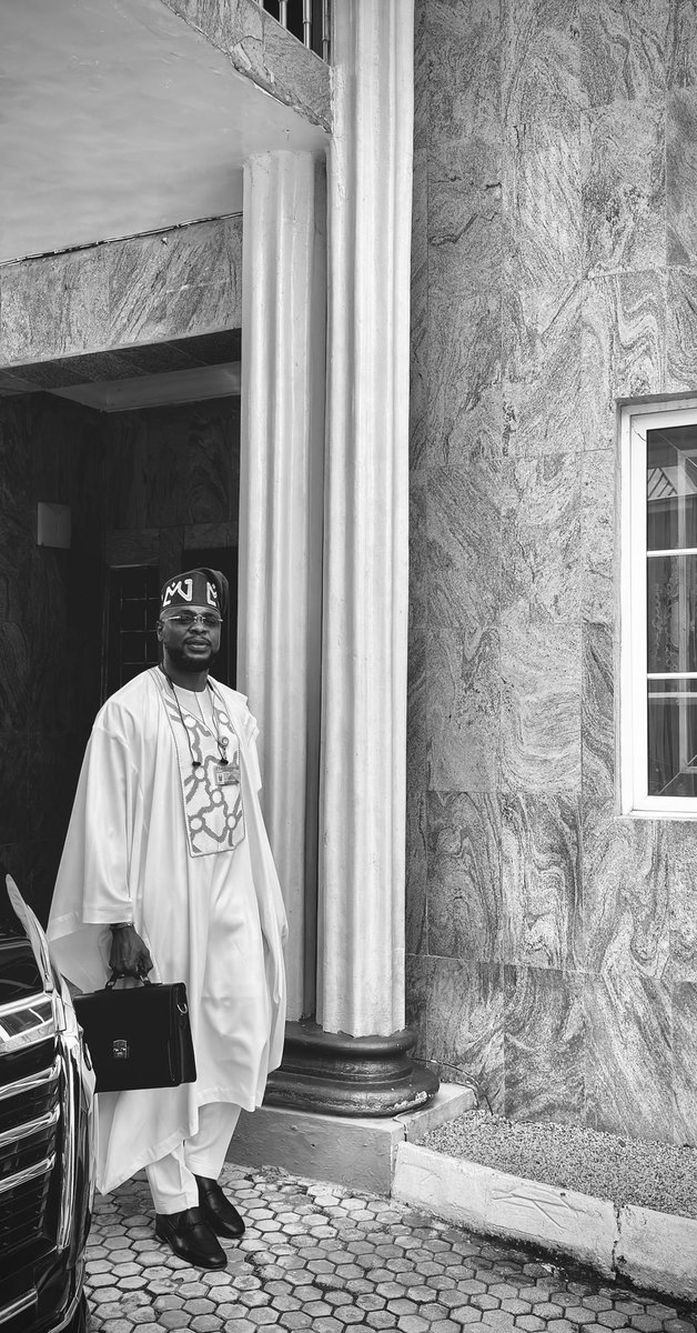 lamijuakala's tweet image. As we commence this new week, let’s remember that progress, not perfection, is what truly matters. Stay positive, focused, and determined to make the most of every moment. Wishing you a fantastic week ahead.