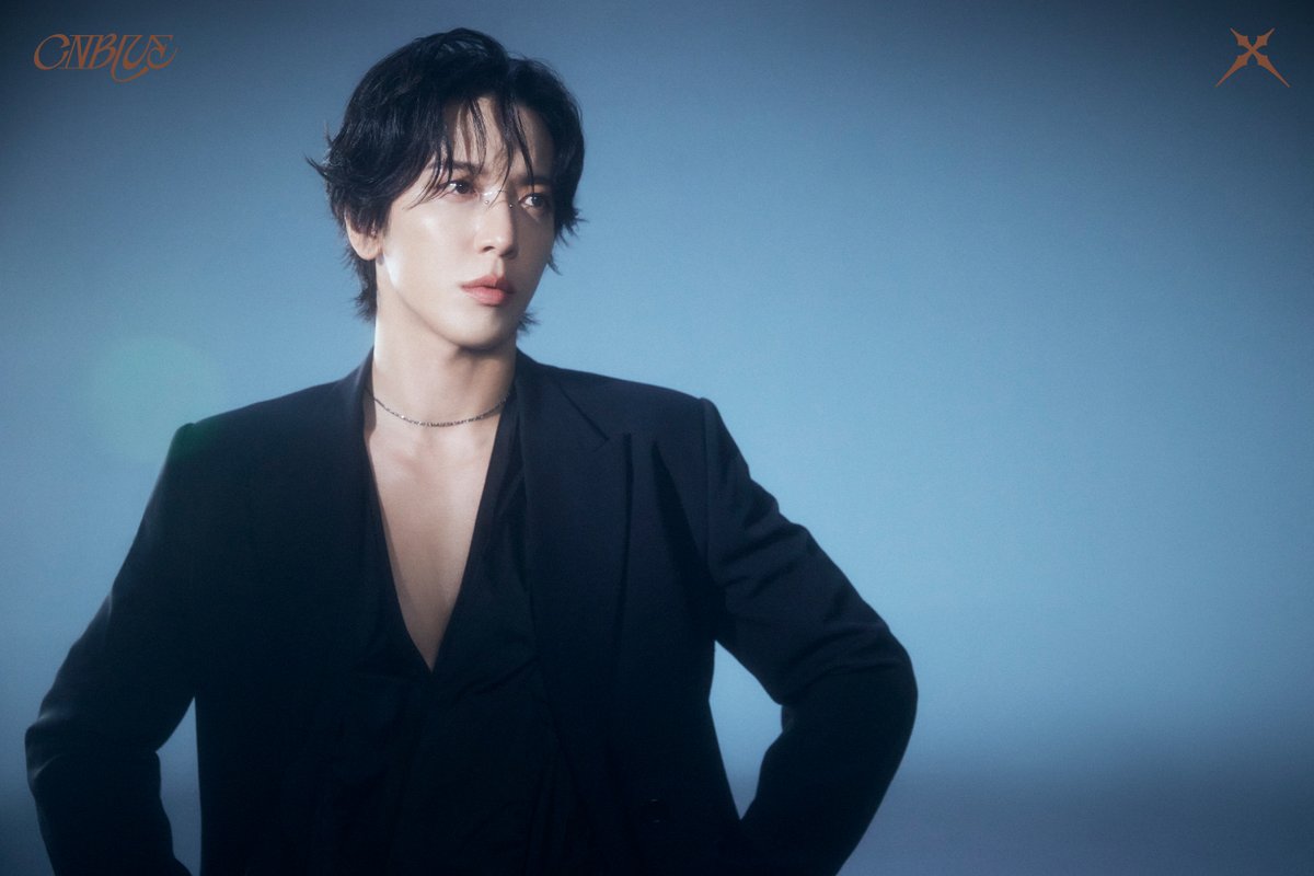 CNBLUE tweet media