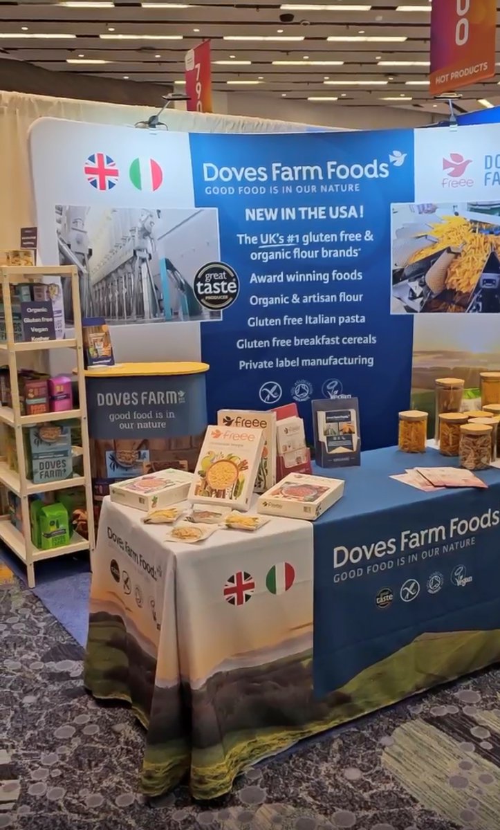 displayexperts's tweet image. Thank you to Doves Farm for sending over an image of their Curved Fabric Display Backdrop.📸

This stand features a high-quality print displayed on stretch polyester &amp;amp; packs down into a carry bag.

Head over to our website to learn more!

Product code: PU812

#popup #backdrop