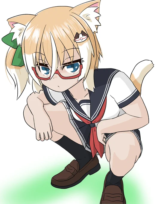 <じーーーーーー<なんかヤンキー座りしてこっち見てくる<不機嫌そうな顔もいいですね<…遊んでよ#創作 #オリキャラ#ネコとイヌとメガネっ娘 