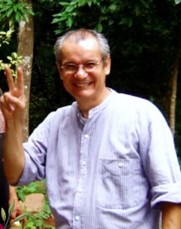 29/09/2021. Fallece Raúl Durán. "Comandante Pablo Uribe" en el PRTC. Psicólogo, fue pionero del cuidado de la salud mental en El Salvador con la Asociación de Capacitación e Investigación para la Salud Mental-ACISAM. 
En la 1era 📷segundo de der a izq.