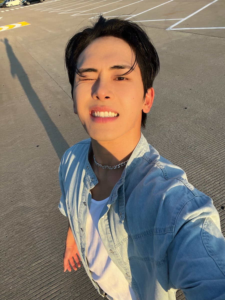 HOG0328's tweet photo. 살아 갈 힘을 얻다 (+328)
