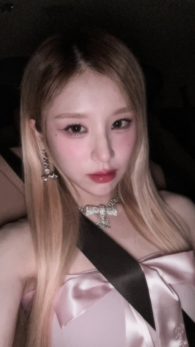 official_artms's tweet photo. 아르르 첫 행사🩷

#ARTMS #OURII
#HeeJin #희진 https://t.co/GS8AwFB9yp