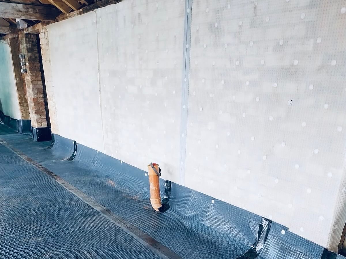 BasementCellar's tweet photo. Damp proofing solutions applied to these fantastic Barn conversions in Gloucestershire with Matford Construction. Change of use to habitable living requiring damp proof membranes to wall and floor. #dampproofing #gloucestershire #renovation #restoration #barnconversion https://t.co/D8S4ZcG0eT
