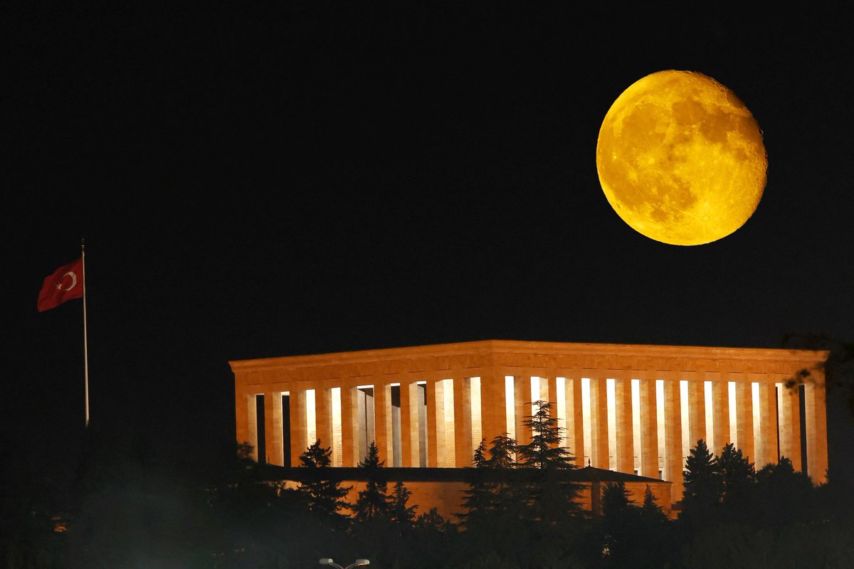 Eşsiz görüntü… 

#MillîSavunmaBakanlığı 
#GününFotoğrafı