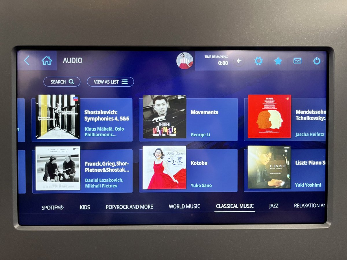 PIANOPPO's tweet photo. Featured on all ANA’s international flights!
ANAの国際線全線にて、私のCDを取り上げていただいており、今回私も実際に見る事ができました😊✈️💿
1歳5ヶ月の娘も画面を指差して「ママ、ママ」と言って、ヘッドフォンで聴いてくれました。
14時間、ANAの皆様お世話になりありがとうございました！ https://t.co/CVz63DShW5