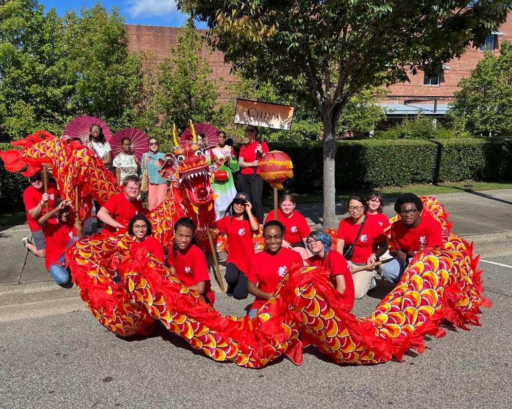 kristle_rouse's tweet photo. Some of @WestoverHS Chinese students participated in the International Folk Festive Parade representing China and performed the Dragon Dance. Thank you Ms. Sun for exposing our students to Chinese culture outside of the classroom!! #powerfulbeyondmeasure https://t.co/XZY5p4WJ62