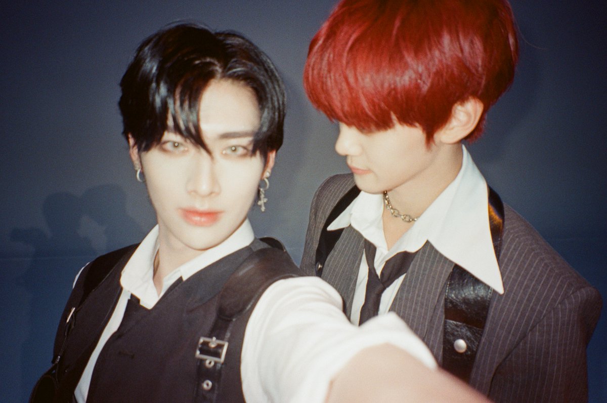 M2MPD's tweet photo. 필름카메라로 기록한 9월의 추억📸 10월에도 쭈욱 엠투와 함께해요❣ #9월의엠투 #M2film #SC_ORIGINAL #ZEROBASEONE #제로베이스원 @ZB1_official https://t.co/xBYLHYIBCy