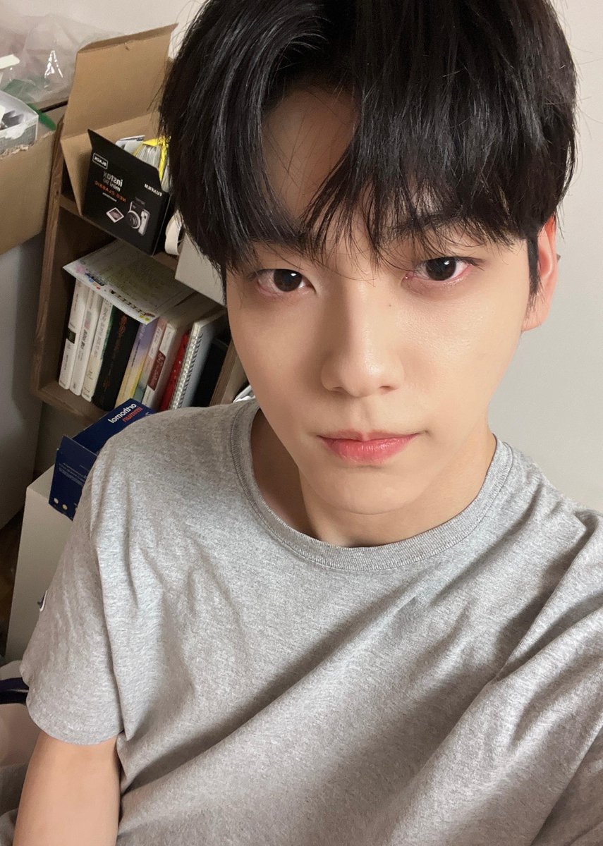 hourly soobin 🍫🏡 (@csbshour) on Twitter photo 