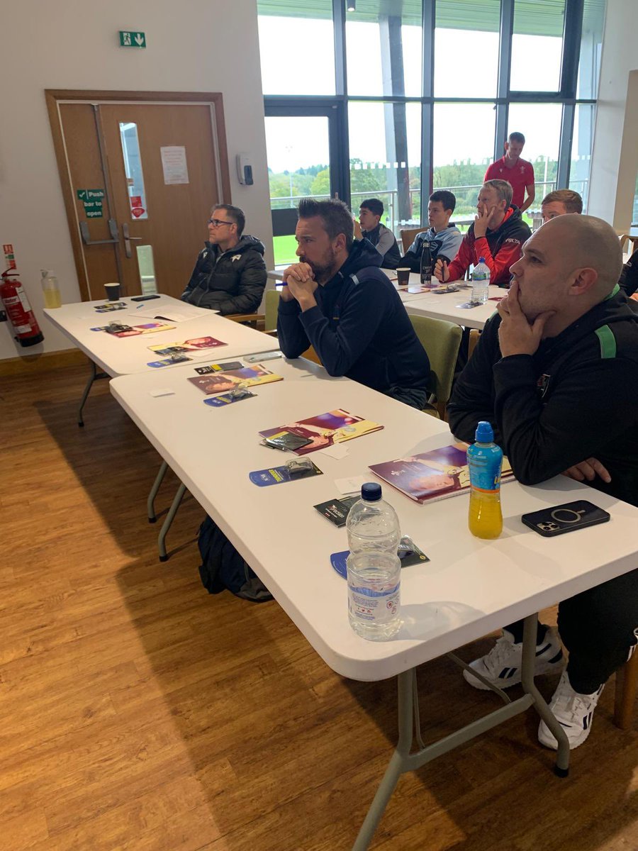 Marc Breeze tweet media