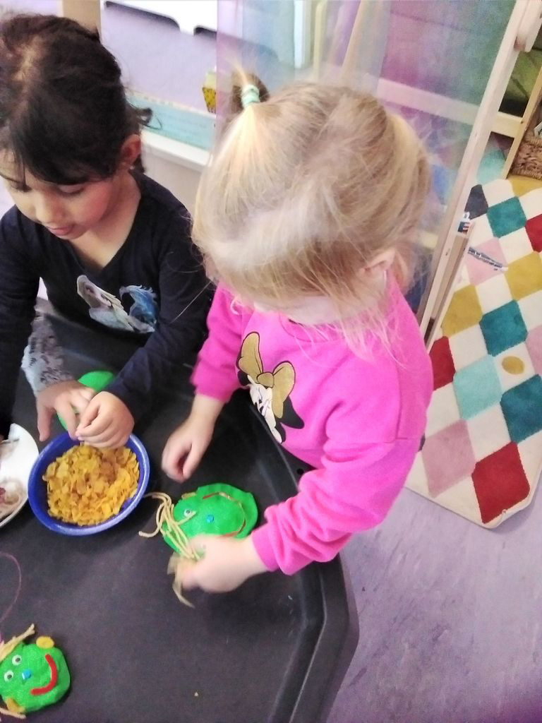 JancettGroup's tweet image. Our Jancett Stanley Park Road 2-5 children in Rainbow Room enjoyed recent activities inspired by their core book Who Are You? #corebook #earlyyears #childcare #nursery #jancettcommunityofnurseries #wallington #carshalton