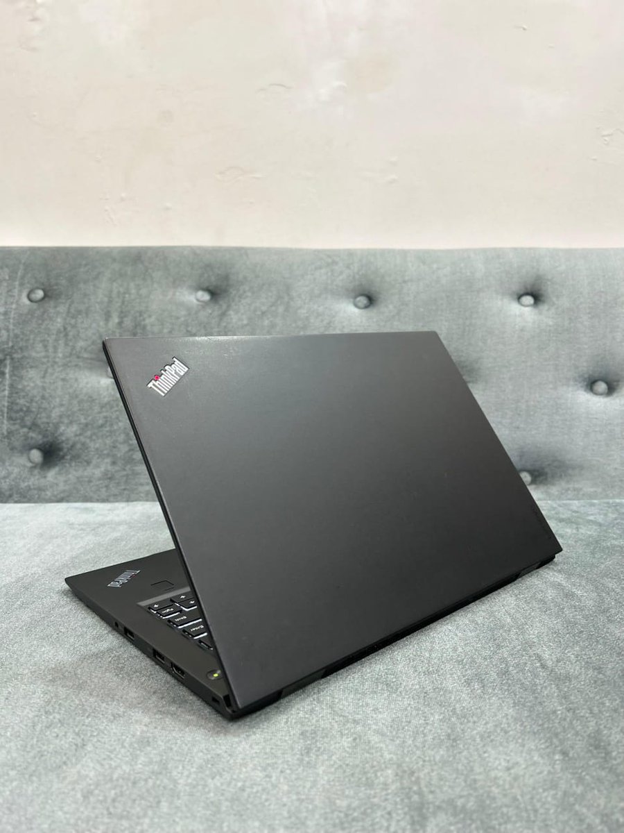 achextech's tweet photo. lenovo x1 carbon-Refurbished ♻️*
8th Generation 
Intel Core i7
16GB RAM 
512GB SSD 
14 inch Display
Led Display 
Backlight keyboard

🇰🇪Ksh. 58,599/-
Mombasa impeachment bro to bro Kenyatta uhuru https://t.co/6pndFRRIlR